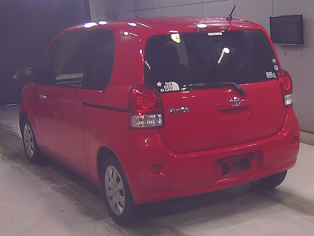 TOYOTA PORTE