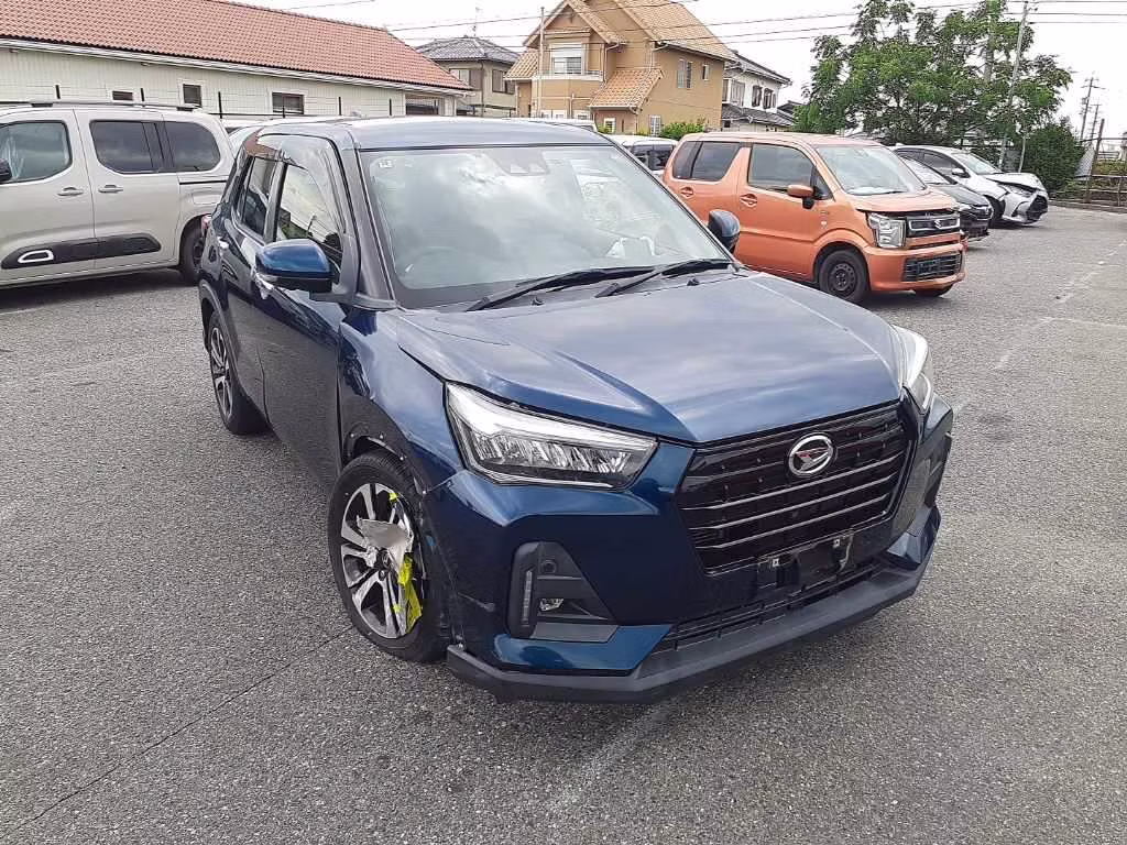 DAIHATSU ROCKY