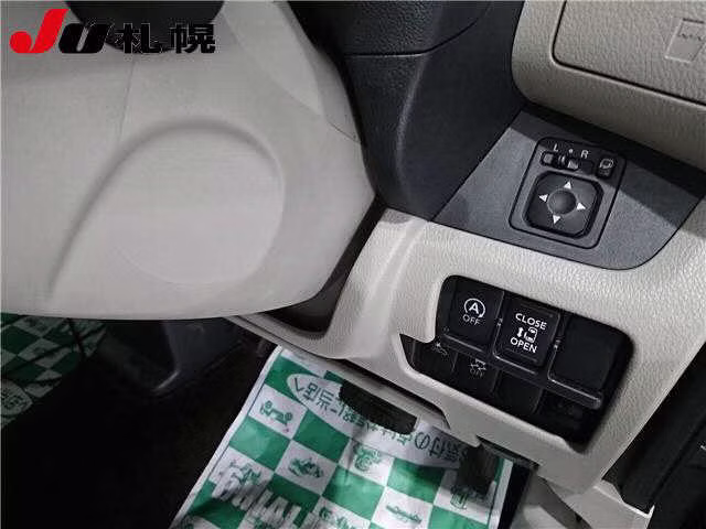 MITSUBISHI EK SPACE