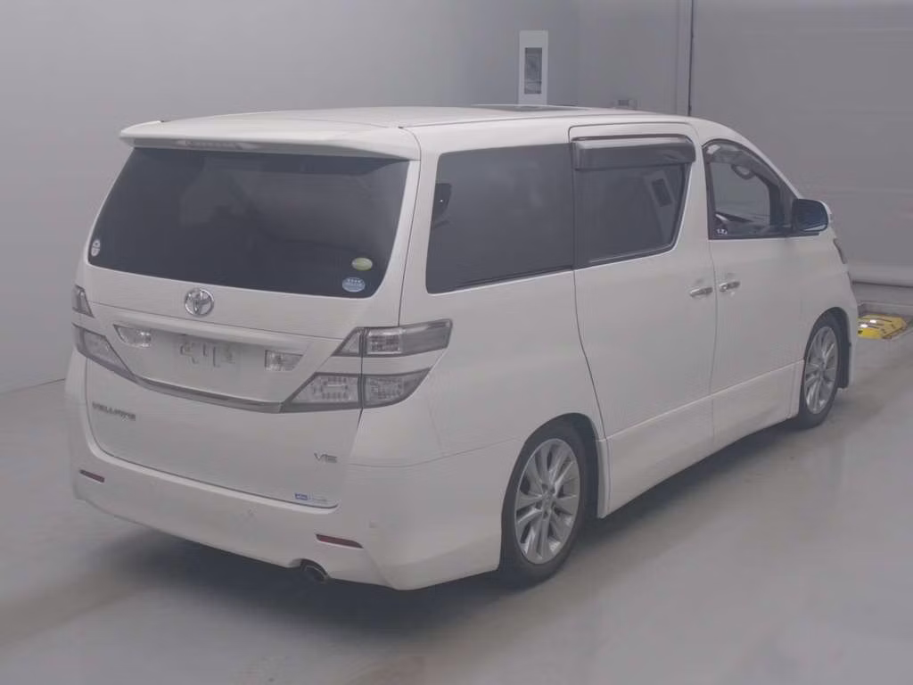 TOYOTA VELLFIRE