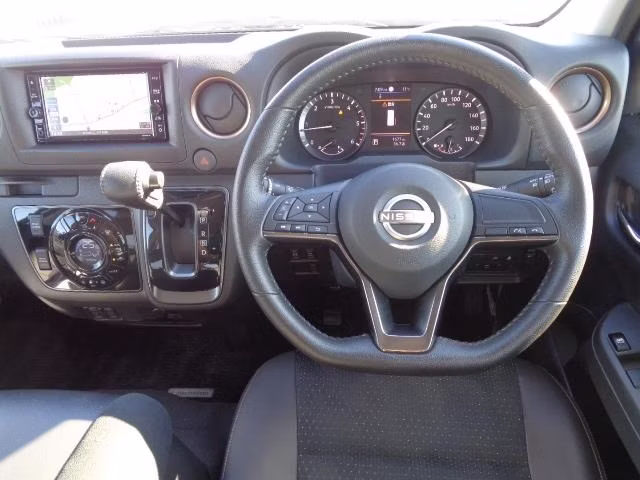 NISSAN CARAVAN