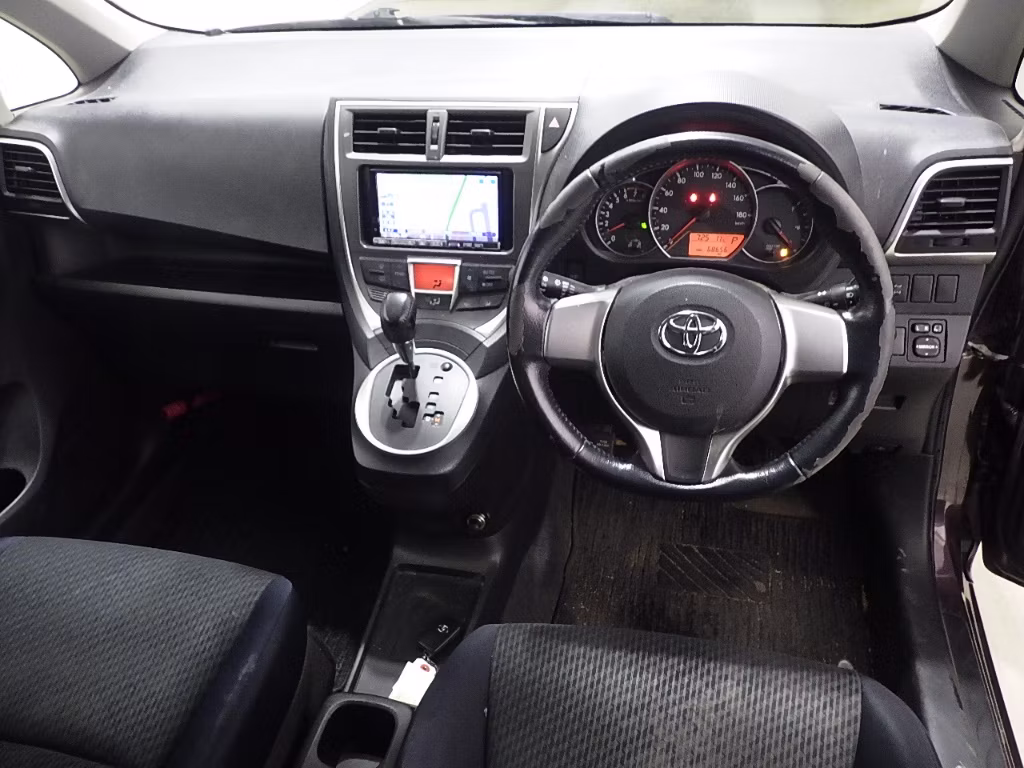 TOYOTA RACTIS