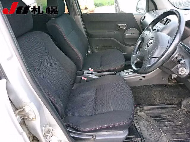 DAIHATSU TERIOS KID