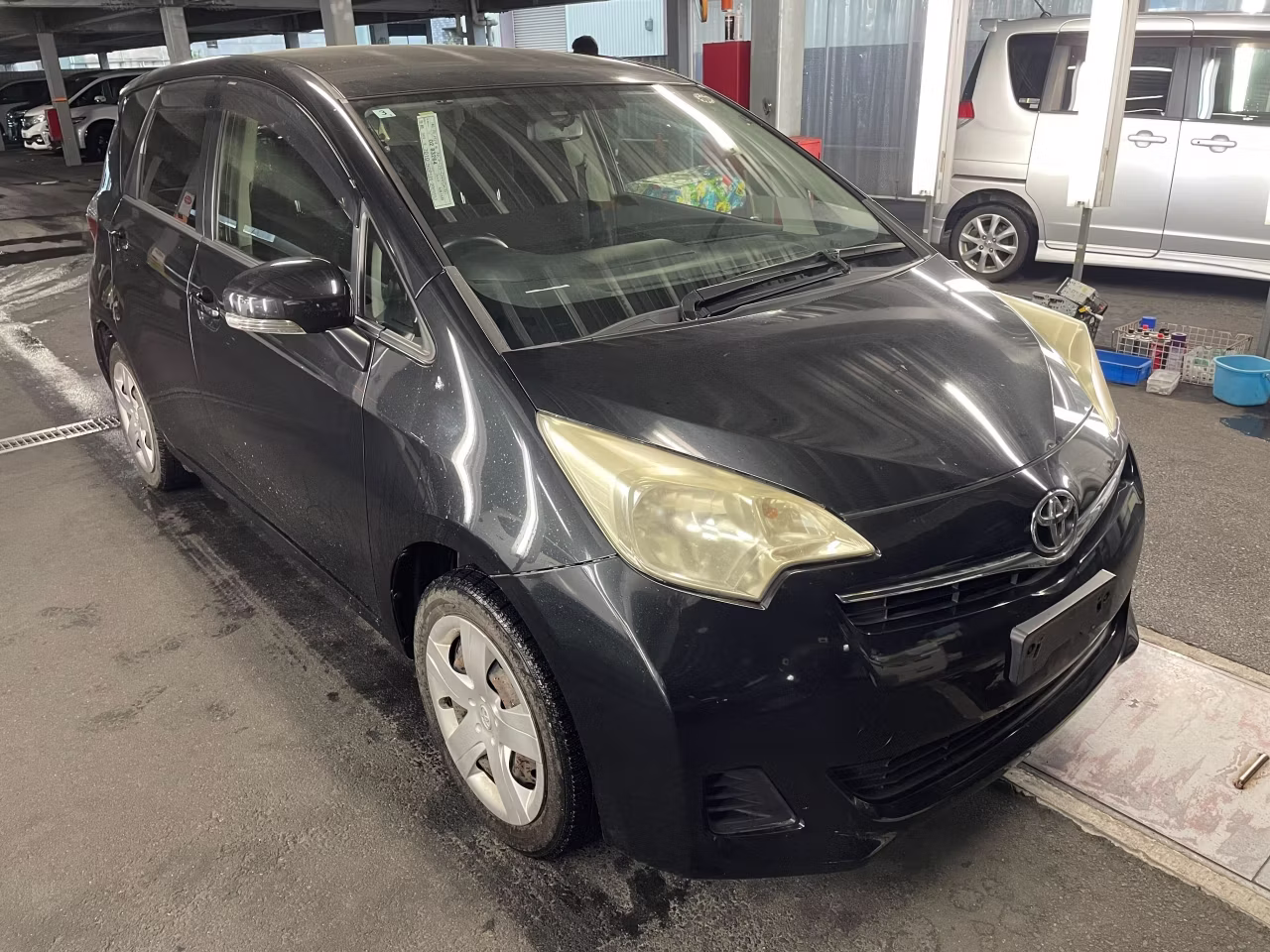 TOYOTA RACTIS