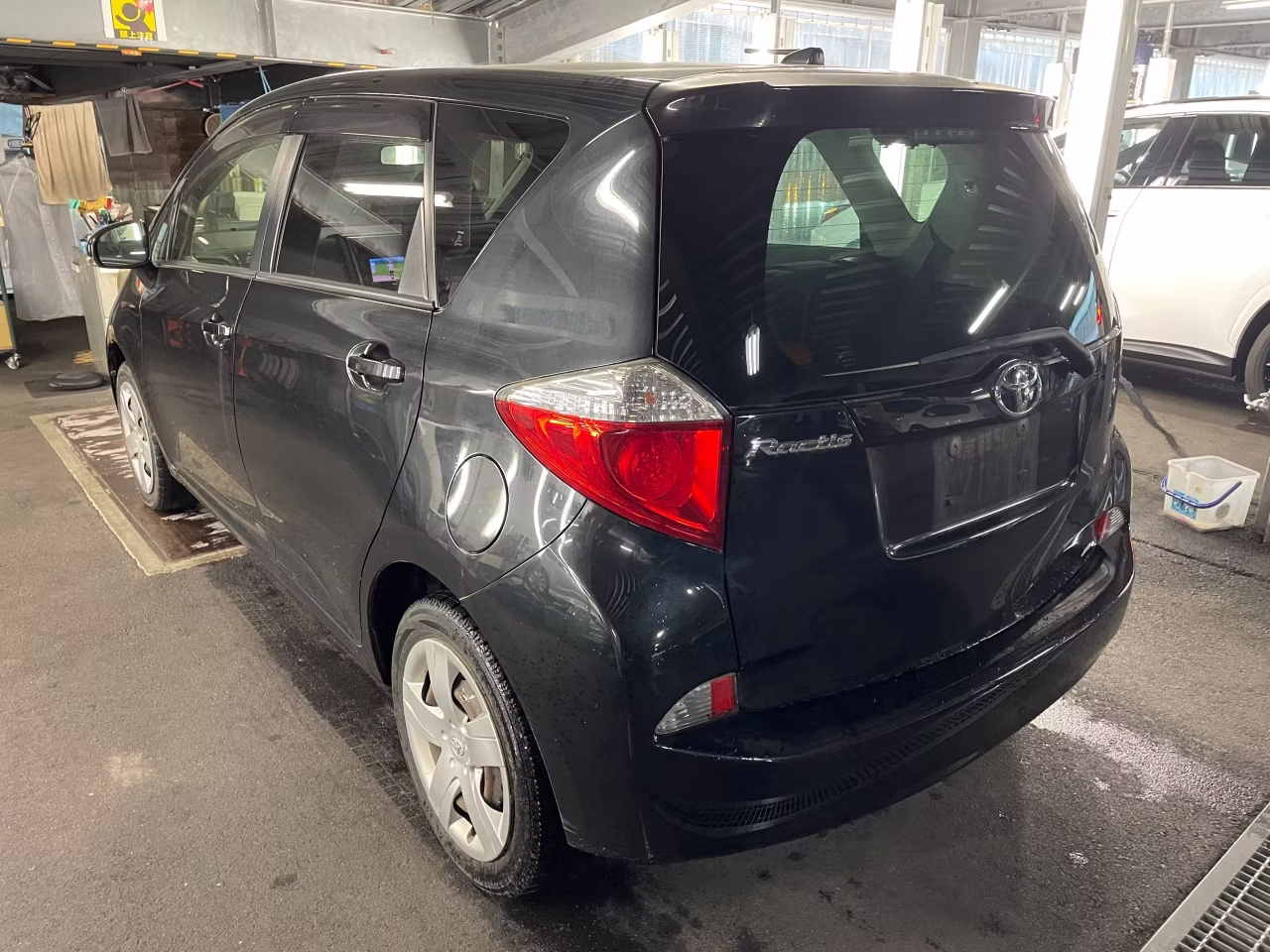 TOYOTA RACTIS