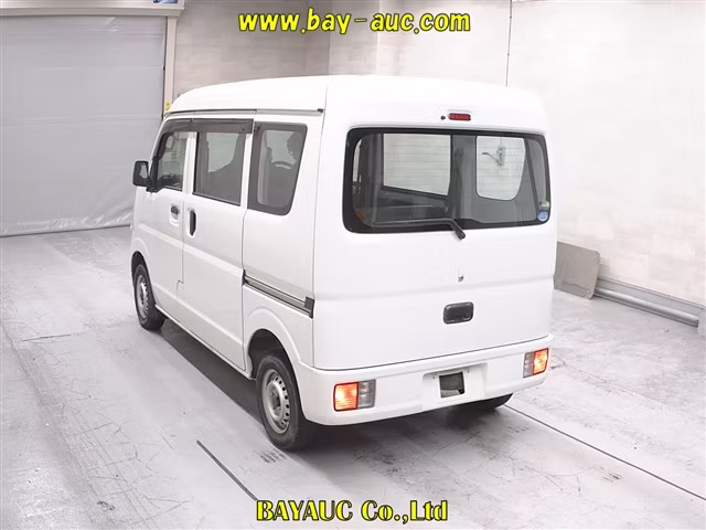 MITSUBISHI MINICAB