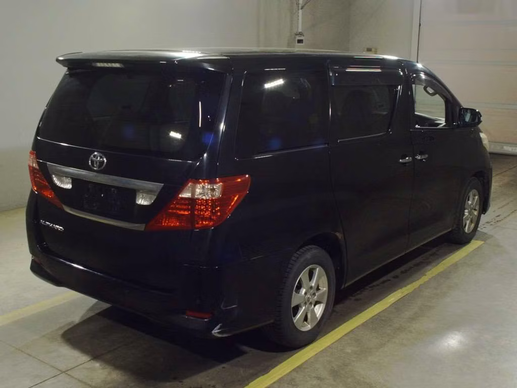 TOYOTA ALPHARD