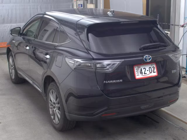 TOYOTA HARRIER