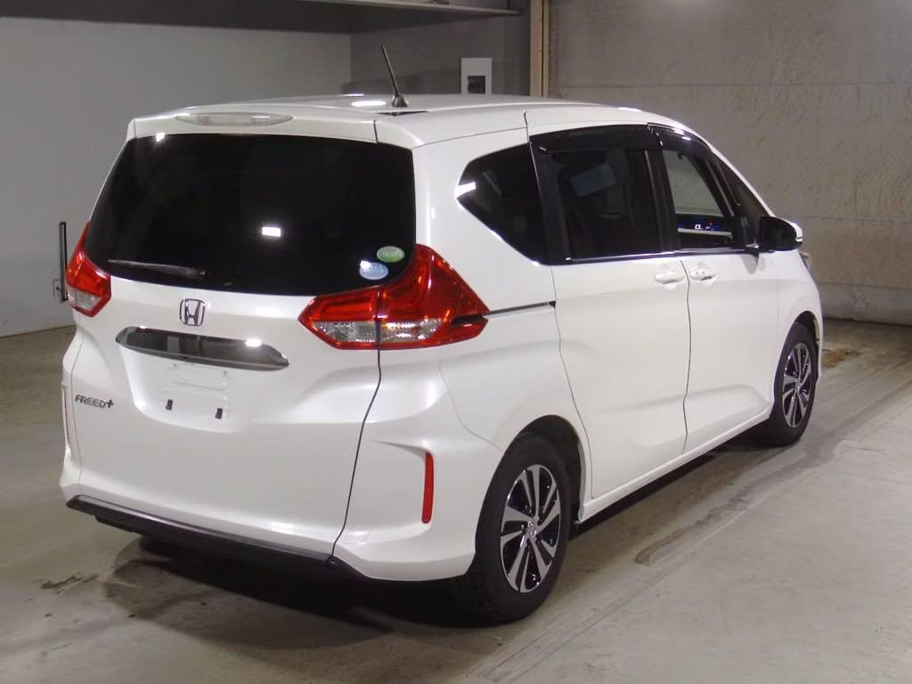 HONDA FREED+