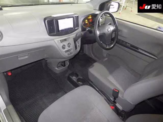 TOYOTA PIXIS EPOCH