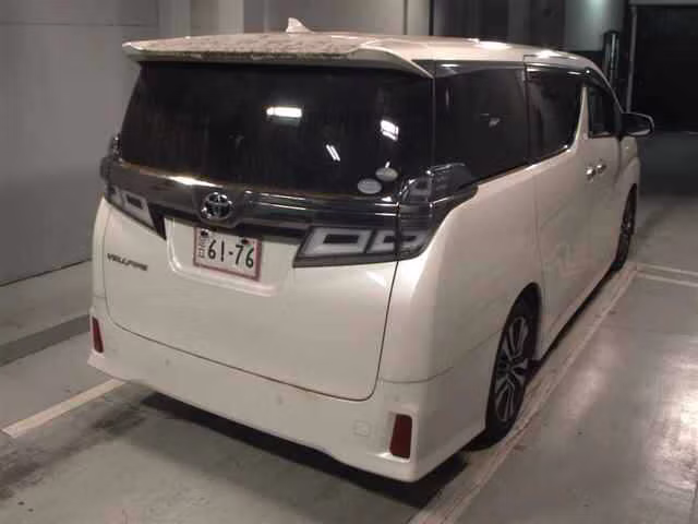 TOYOTA VELLFIRE