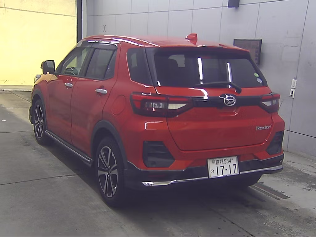 DAIHATSU ROCKY