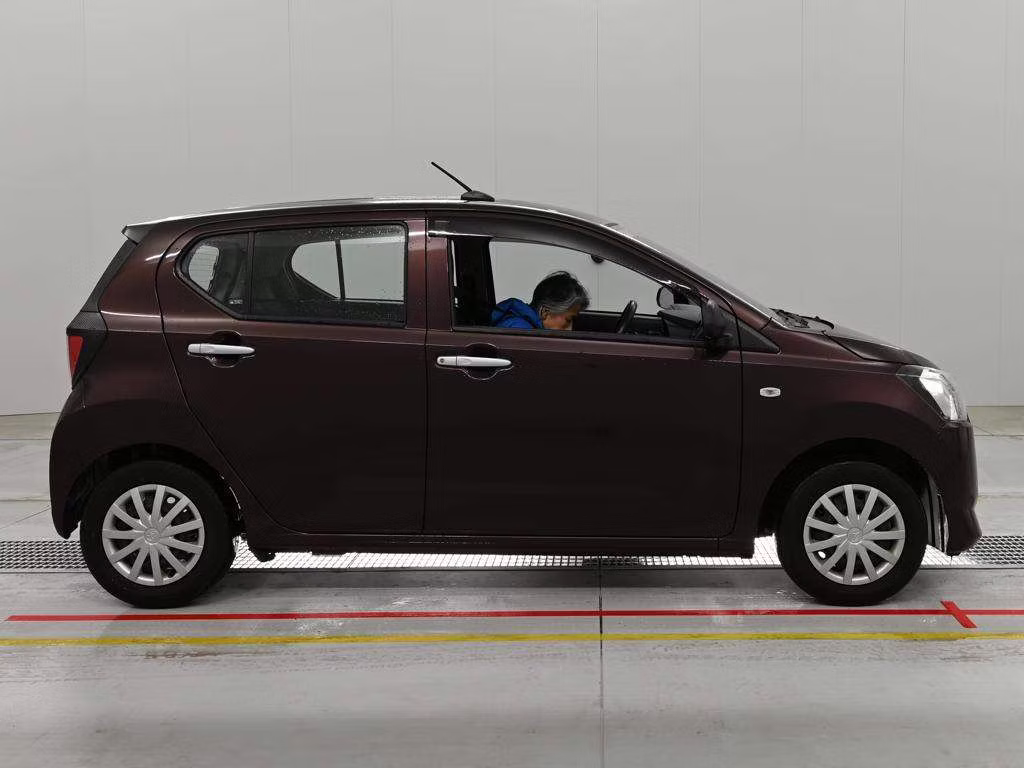 TOYOTA PIXIS EPOCH