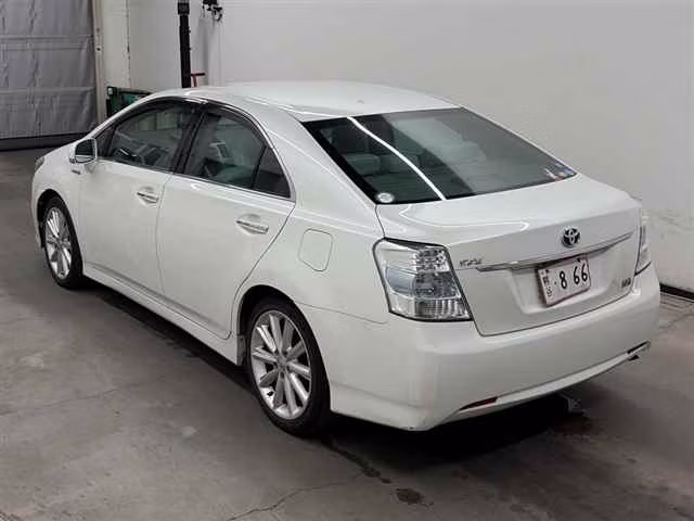 TOYOTA SAI