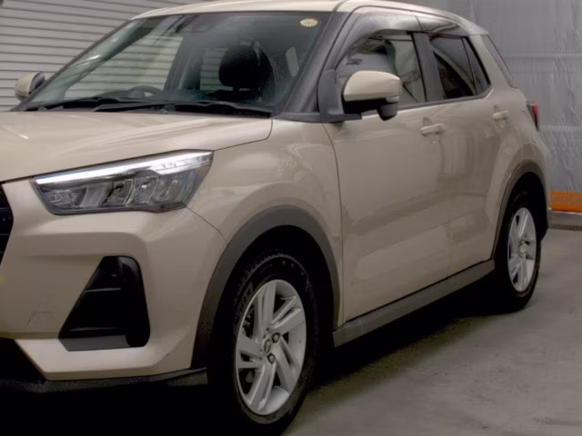 DAIHATSU ROCKY