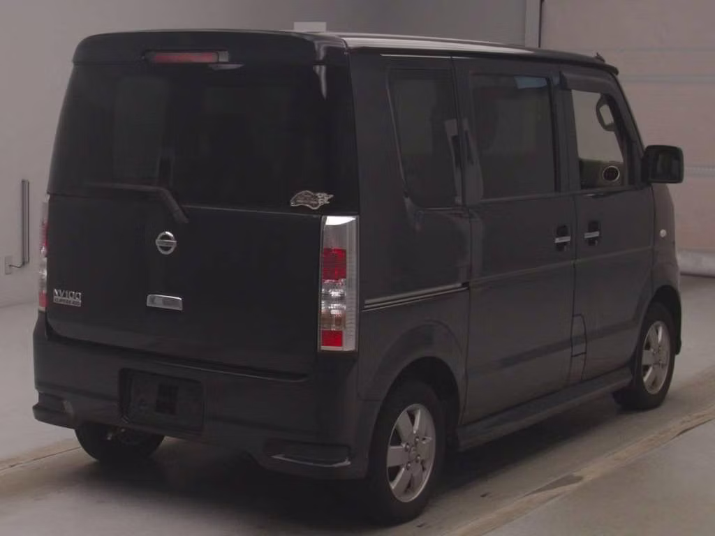 NISSAN NV100 CLIPPER