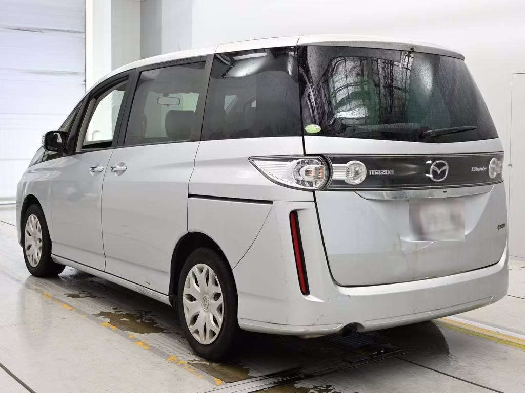 MAZDA BIANTE