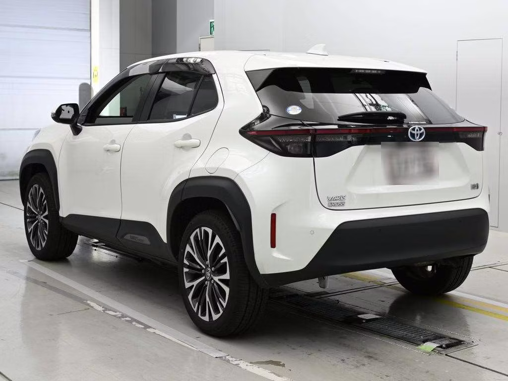 TOYOTA YARIS CROSS