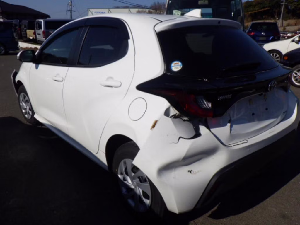 TOYOTA YARIS