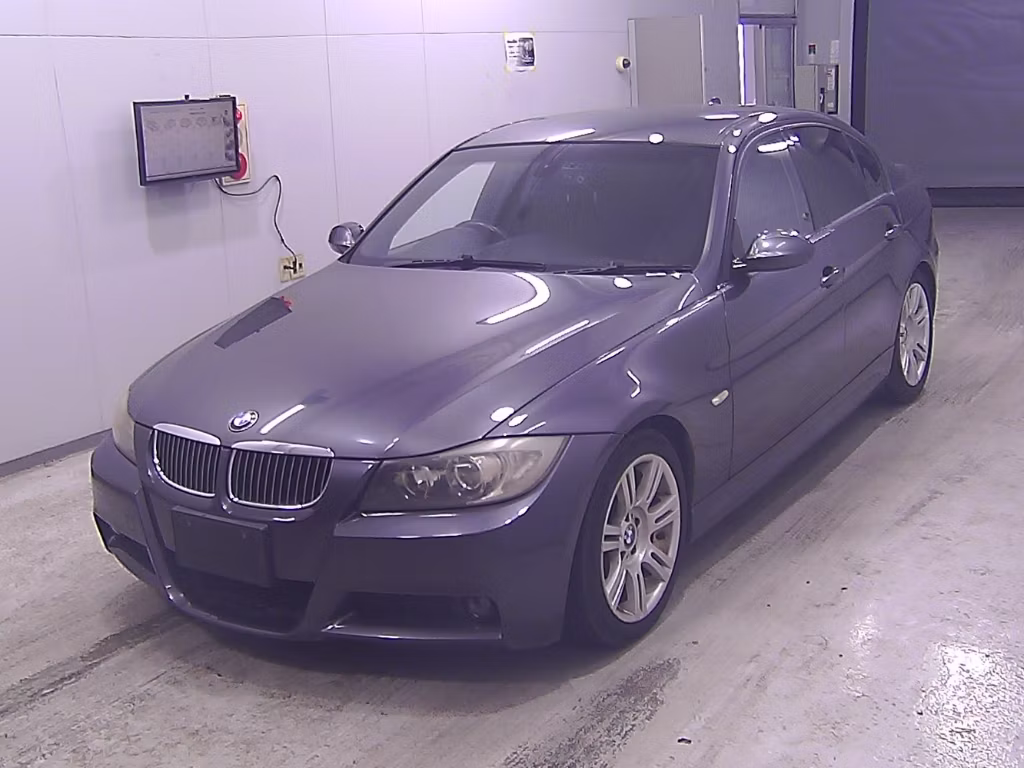 BMW 3-SERIES
