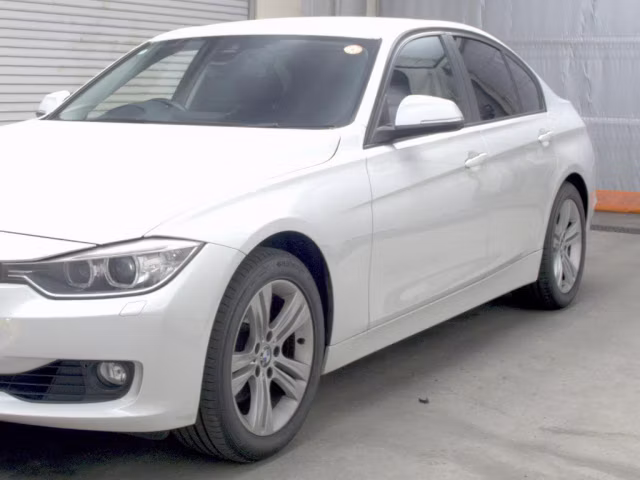 BMW 3-SERIES