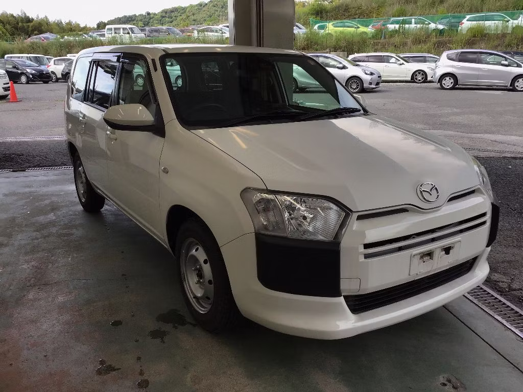 MAZDA FAMILIA