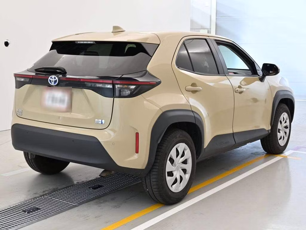 TOYOTA YARIS CROSS