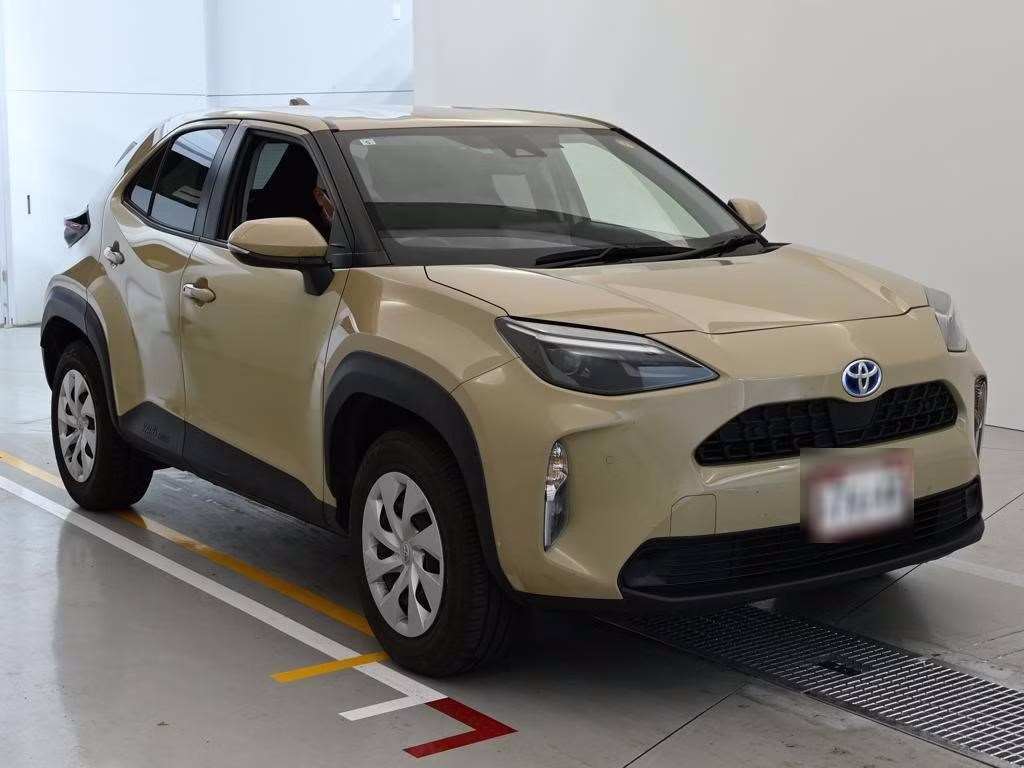 TOYOTA YARIS CROSS