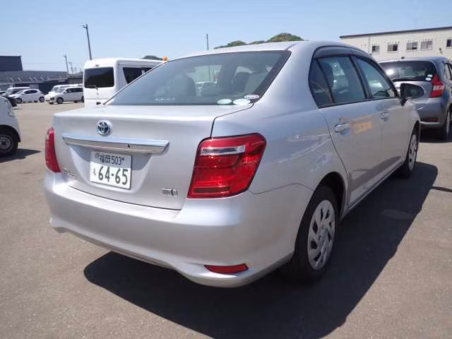 TOYOTA COROLLA AXIO