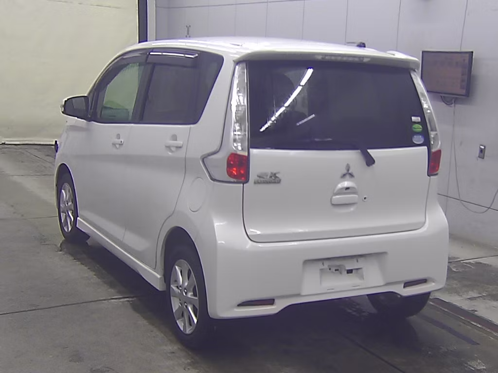 MITSUBISHI EK CUSTOM