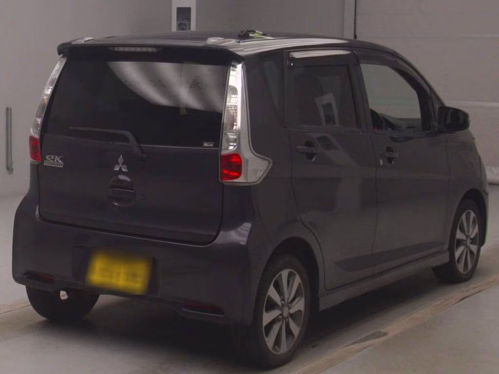 MITSUBISHI EK CUSTOM