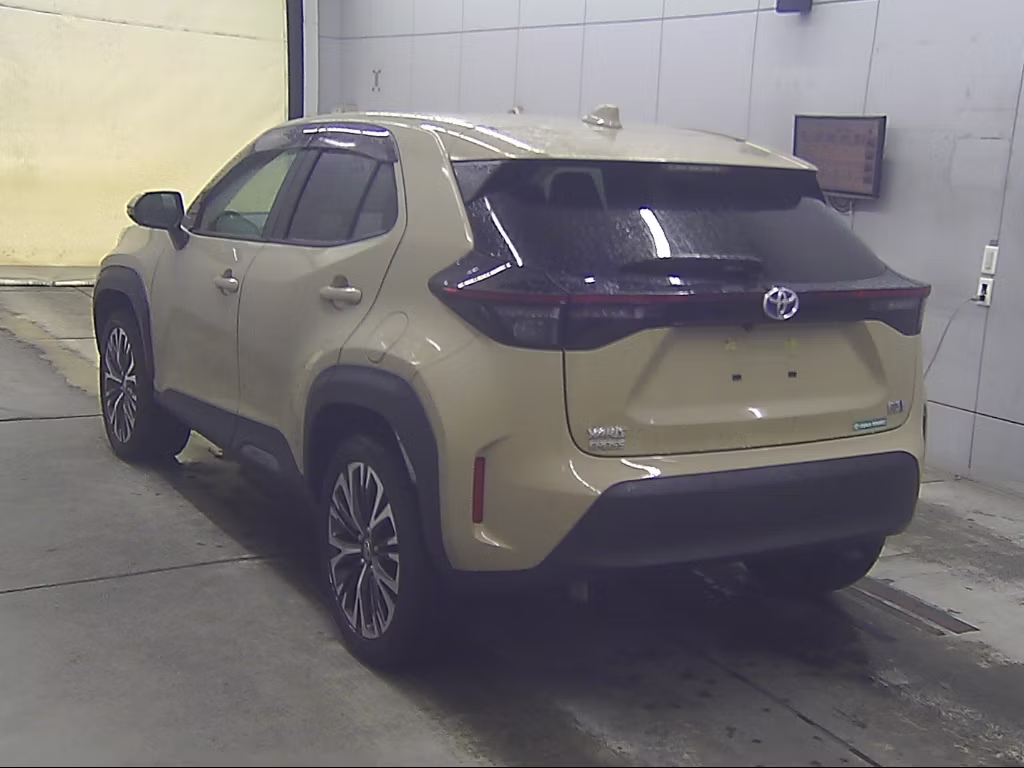 TOYOTA YARIS CROSS