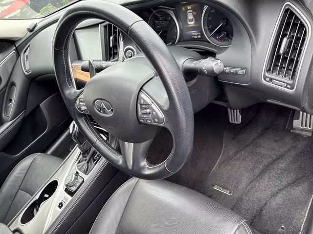 NISSAN SKYLINE