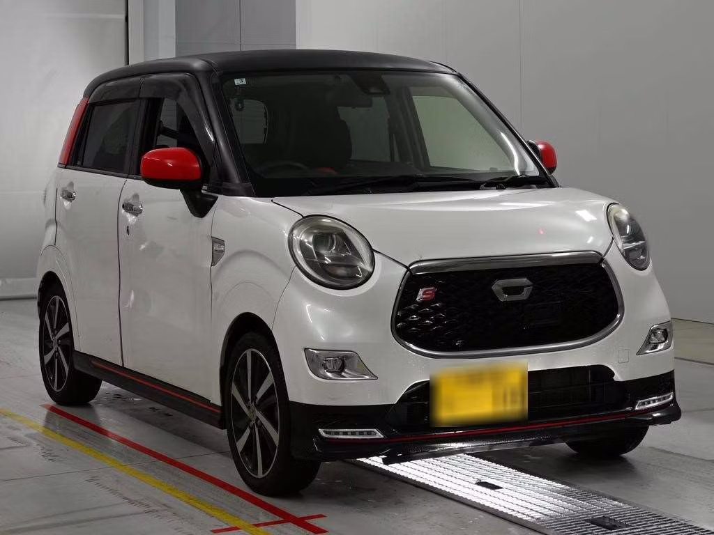 DAIHATSU CAST