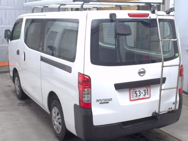 NISSAN NV350 CARAVAN