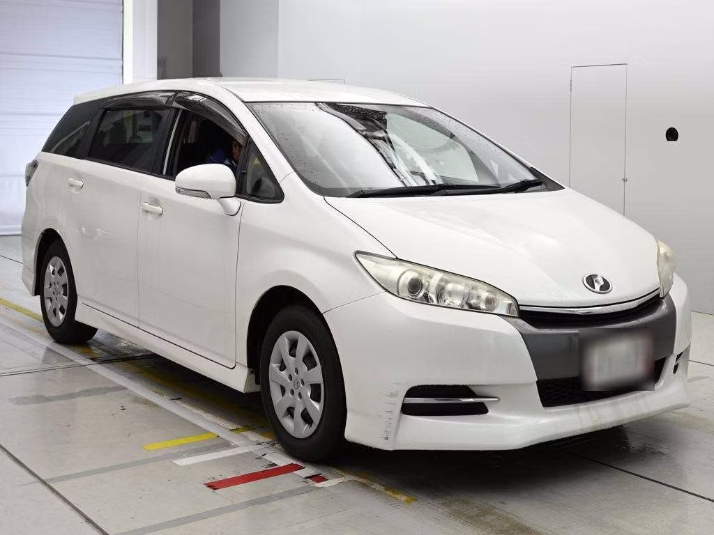 TOYOTA WISH