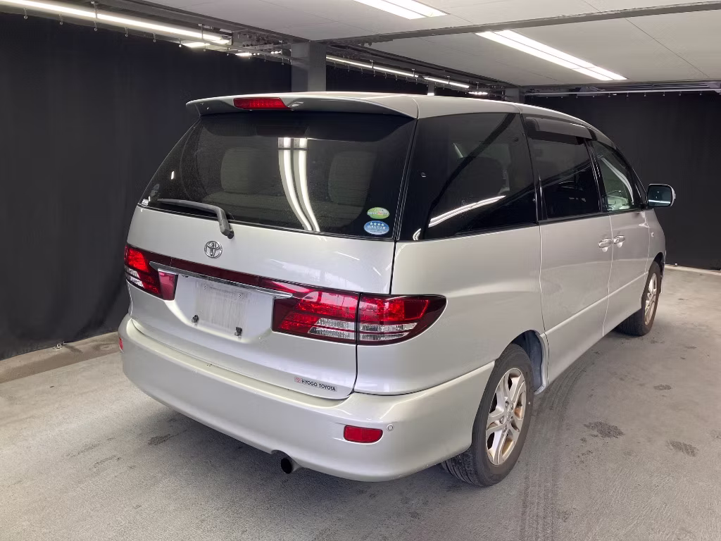 TOYOTA ESTIMA