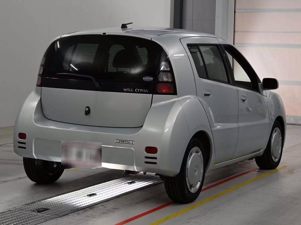 TOYOTA WILL CYPHA