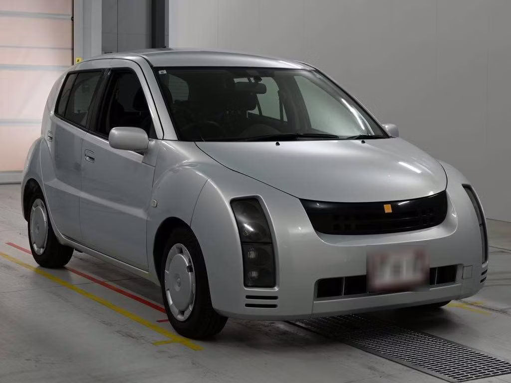 TOYOTA WILL CYPHA