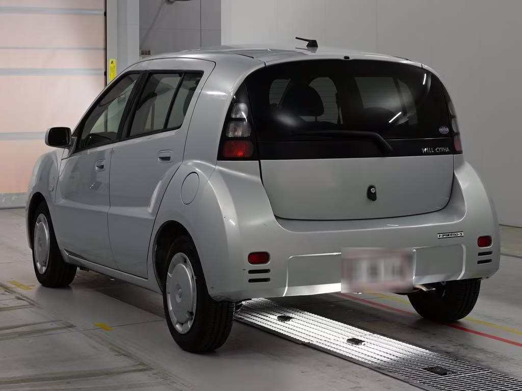 TOYOTA WILL CYPHA