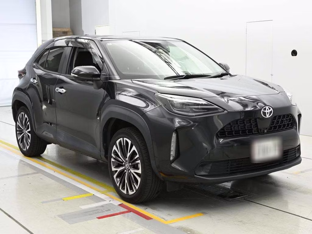 TOYOTA YARIS CROSS