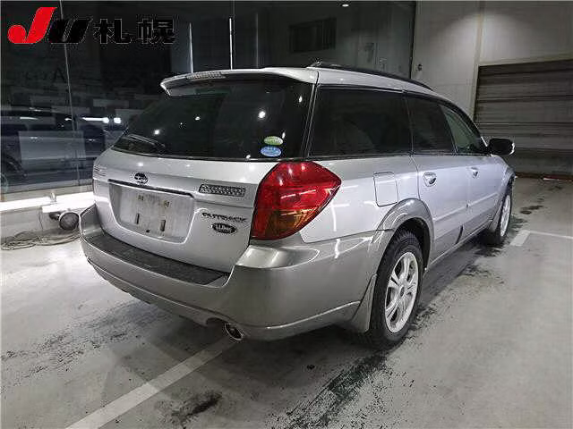 SUBARU OUTBACK