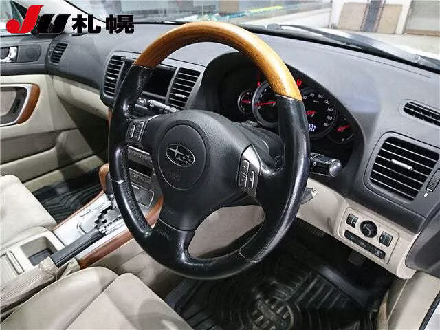SUBARU OUTBACK