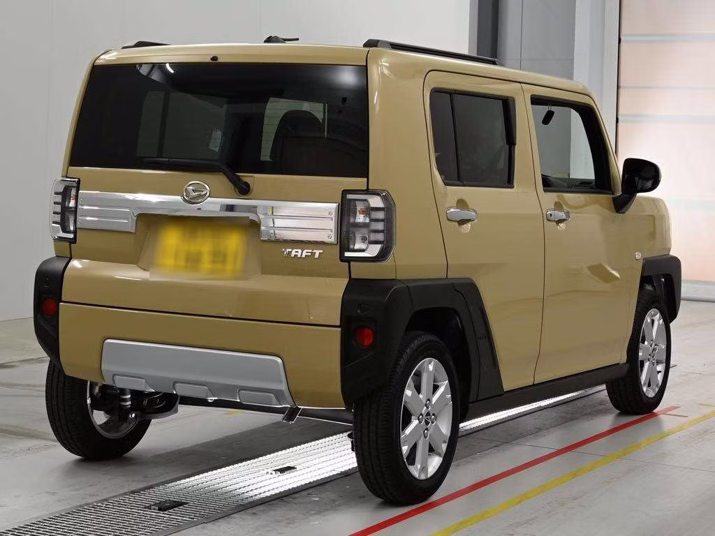 DAIHATSU TAFT