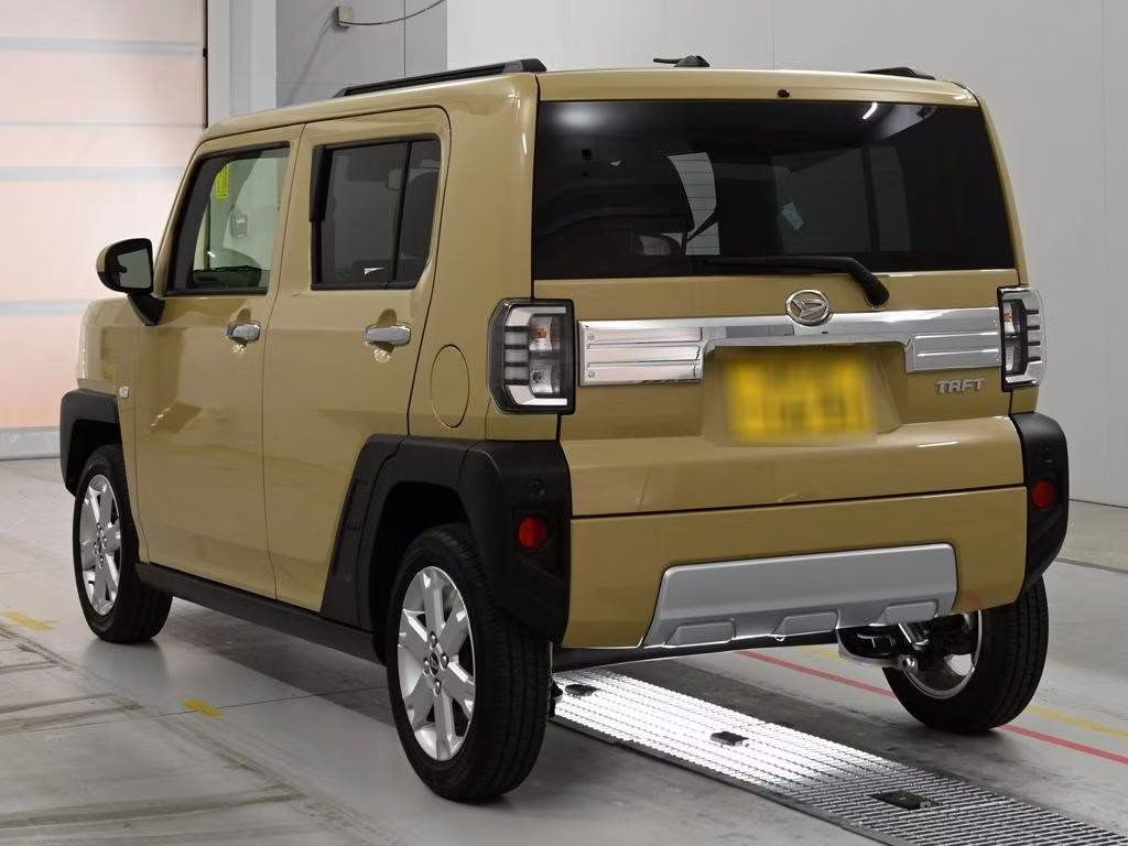 DAIHATSU TAFT