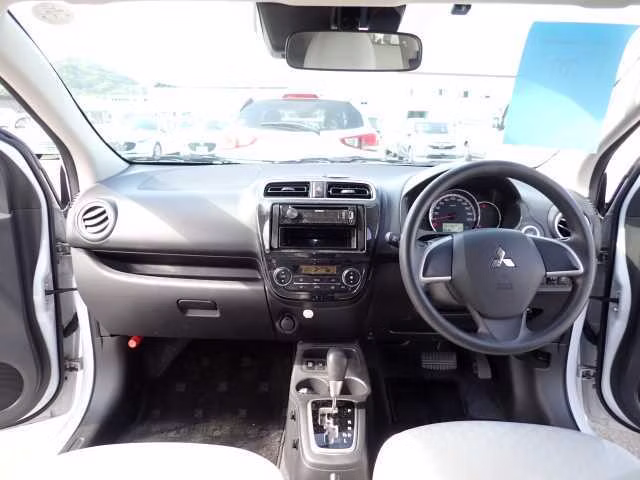 MITSUBISHI MIRAGE