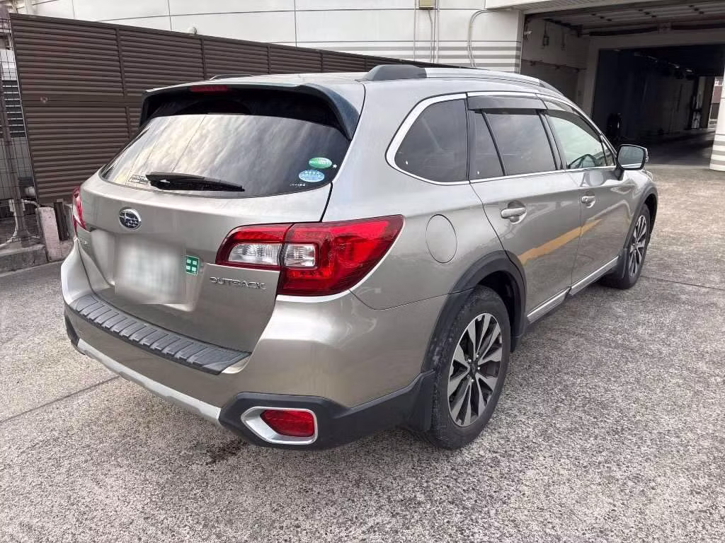 SUBARU OUTBACK