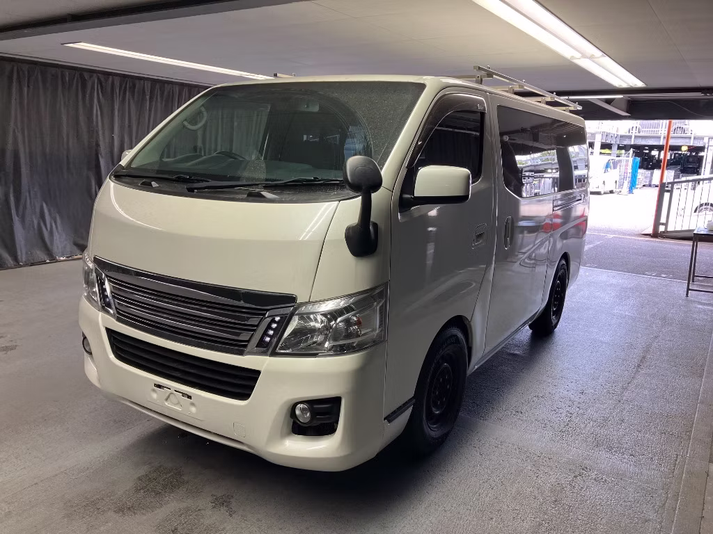 NISSAN NV350 CARAVAN