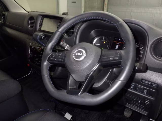 NISSAN CARAVAN