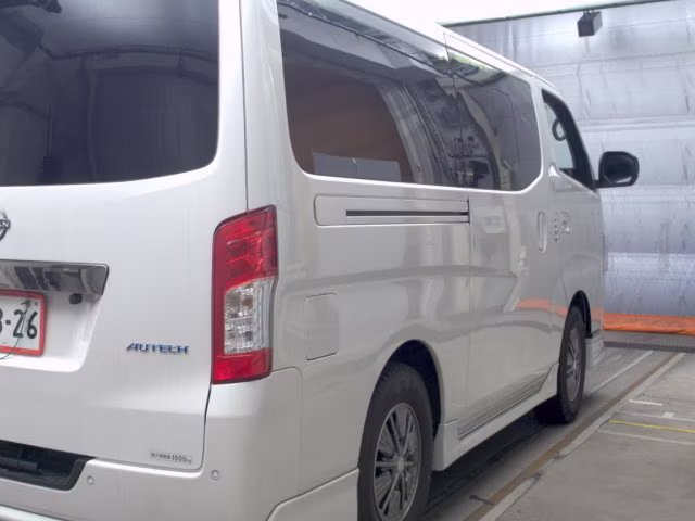 NISSAN CARAVAN